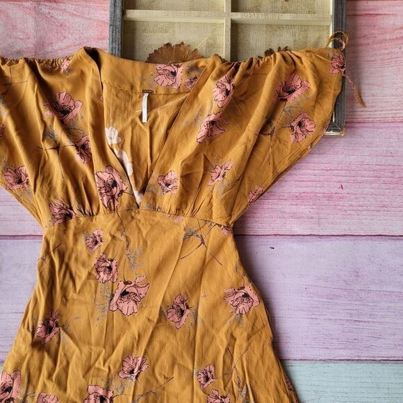 Free‎ People Women's Mustard Combo Short Sleeve Drapey Melanie Dress Size… - Picture 3 of 6